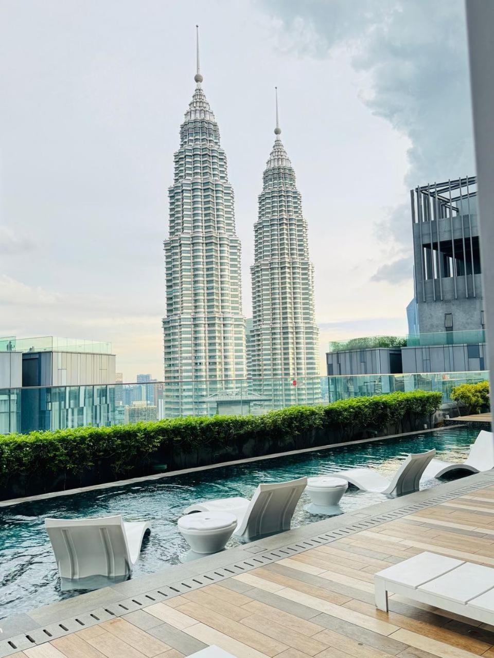 Pangsapuri Star Residences Klcc By Collective Haus Kuala Lumpur
