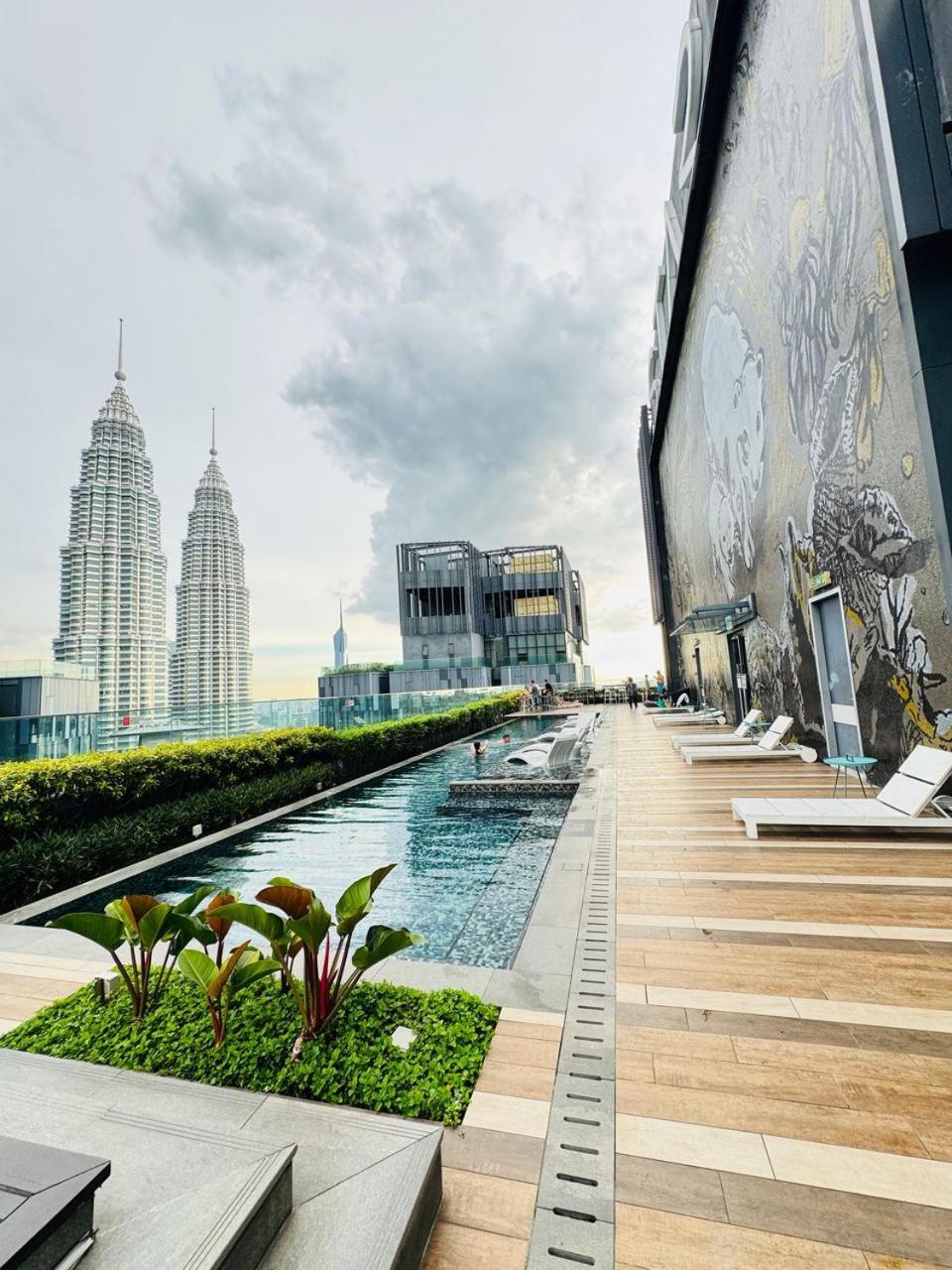 Pangsapuri Star Residences Klcc By Collective Haus *