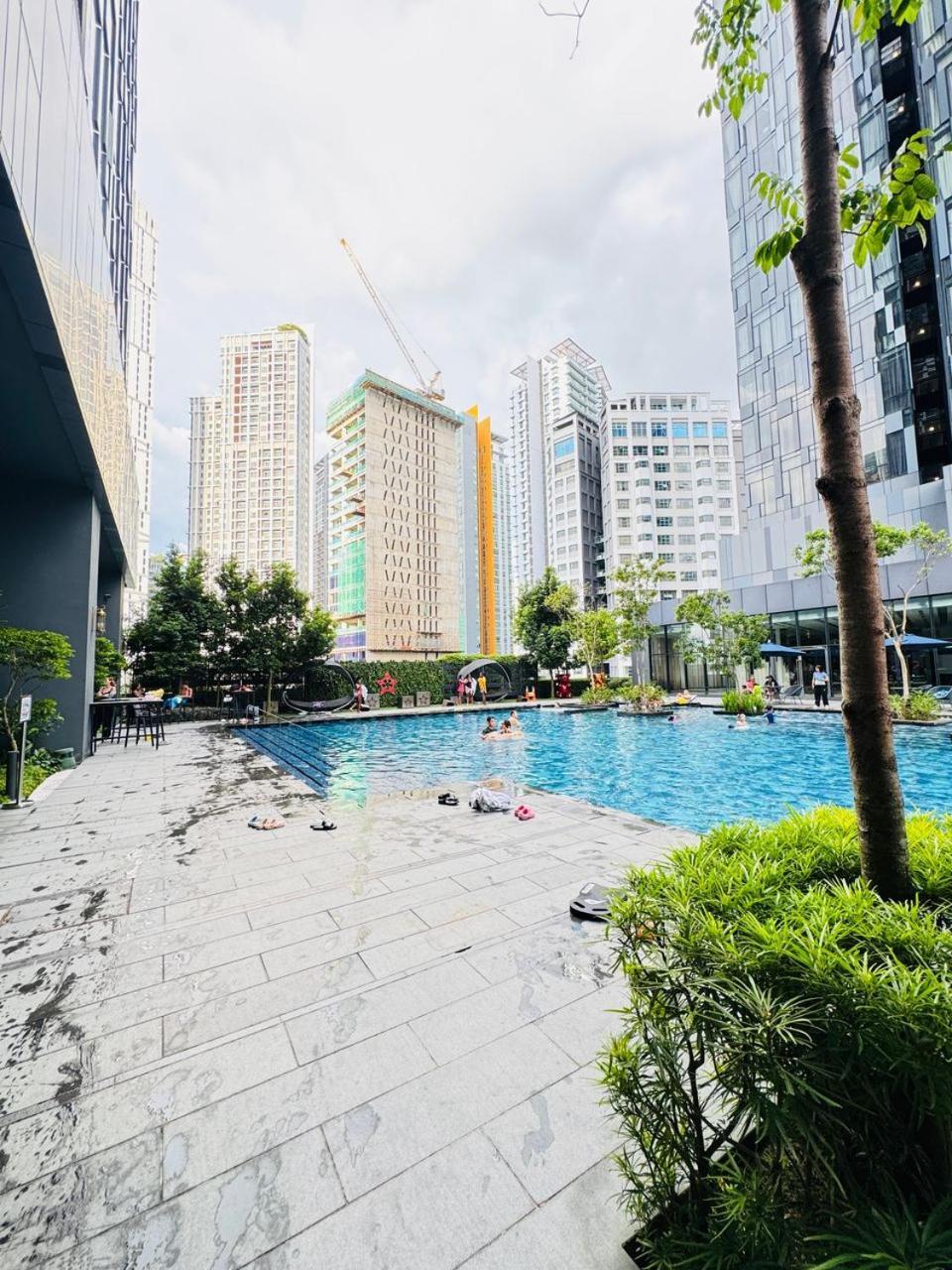 Pangsapuri Star Residences Klcc By Collective Haus Kuala Lumpur