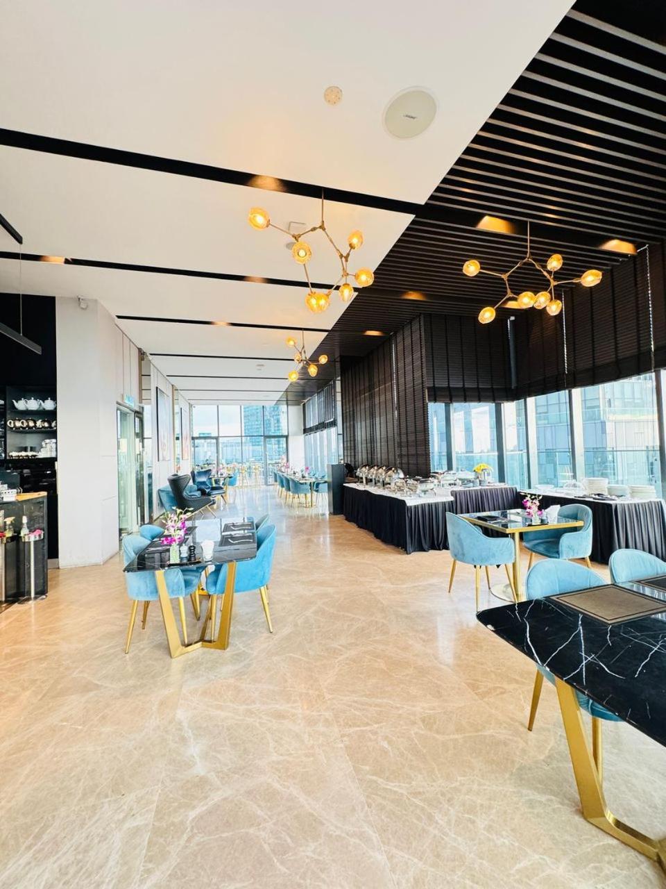 Star Residences Klcc By Collective Haus Pangsapuri